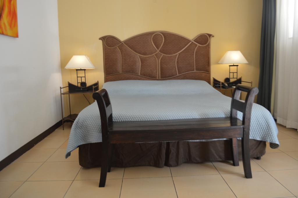 Hotel Angel Azul Манагуа Екстериор снимка